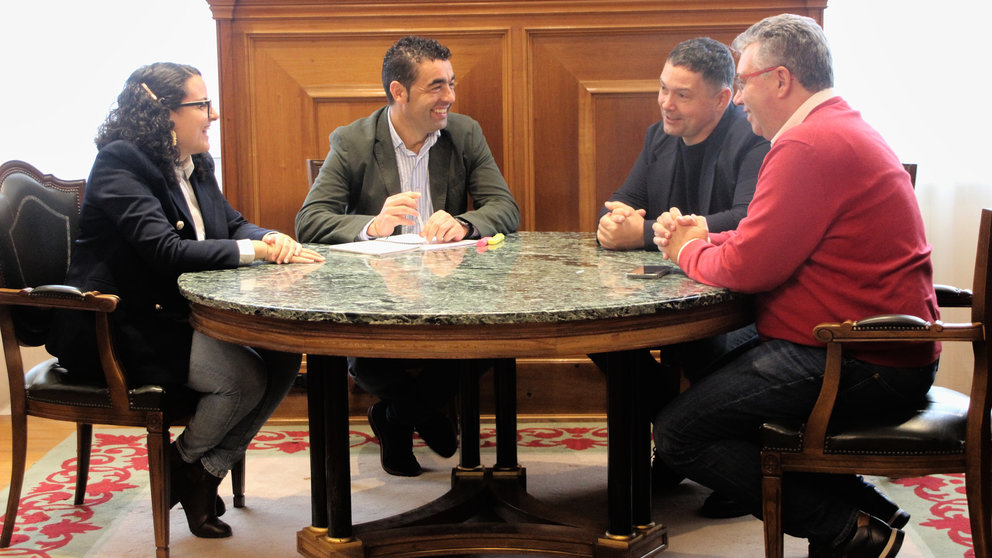 Silvia Cernadas, Luis Lopez, Manu Lourenzo e Javier Bas