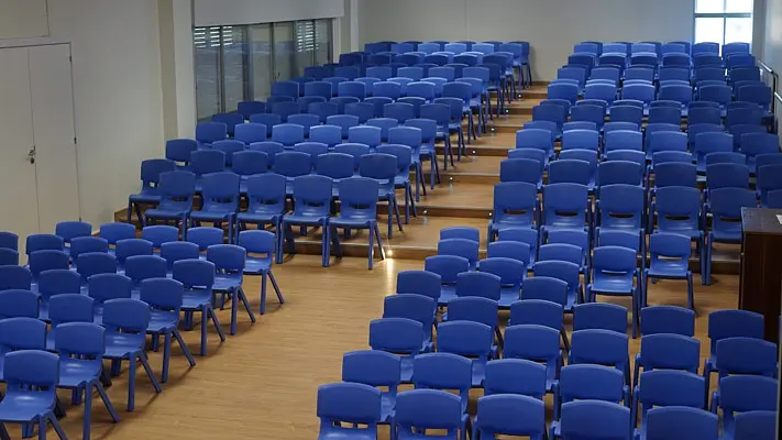 Salón de actos do CEIP Manuel Padín Truiteiro