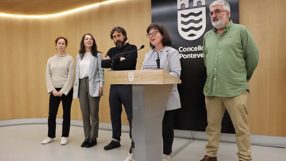 Maria Xos&eacute; Abilleira na presentaci&oacute;n de Monte teu