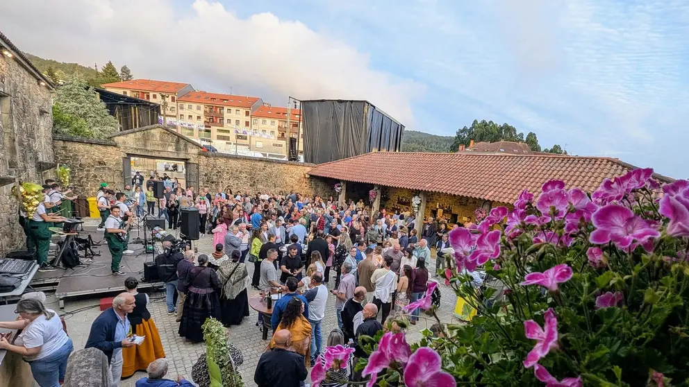 Festa do Vi&ntilde;o de Barro