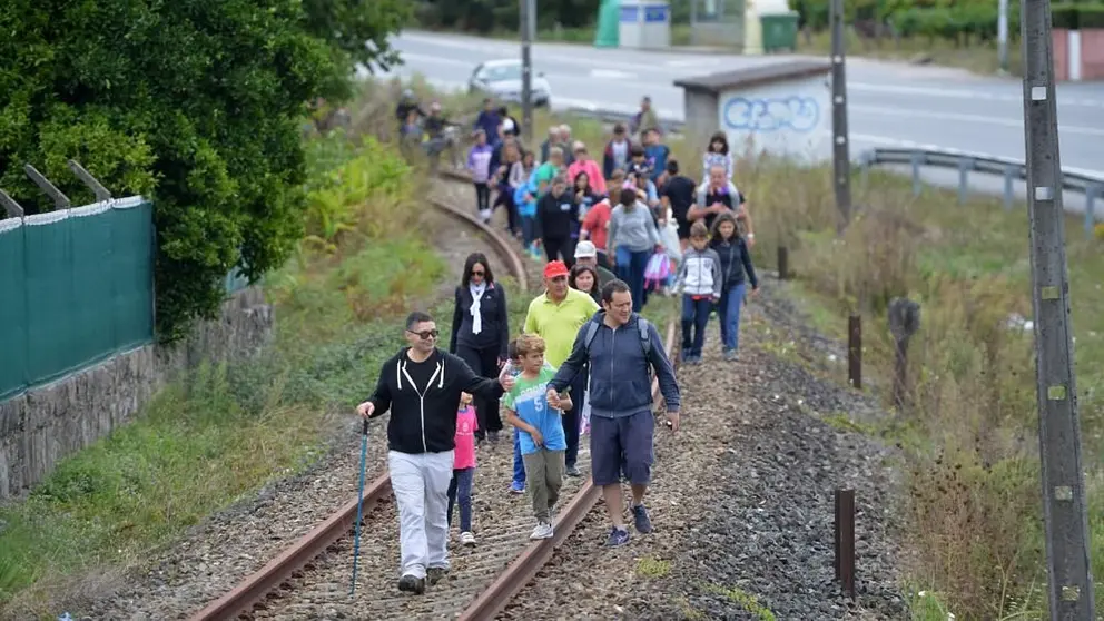 Marcha en defensa da V&iacute;a Verde