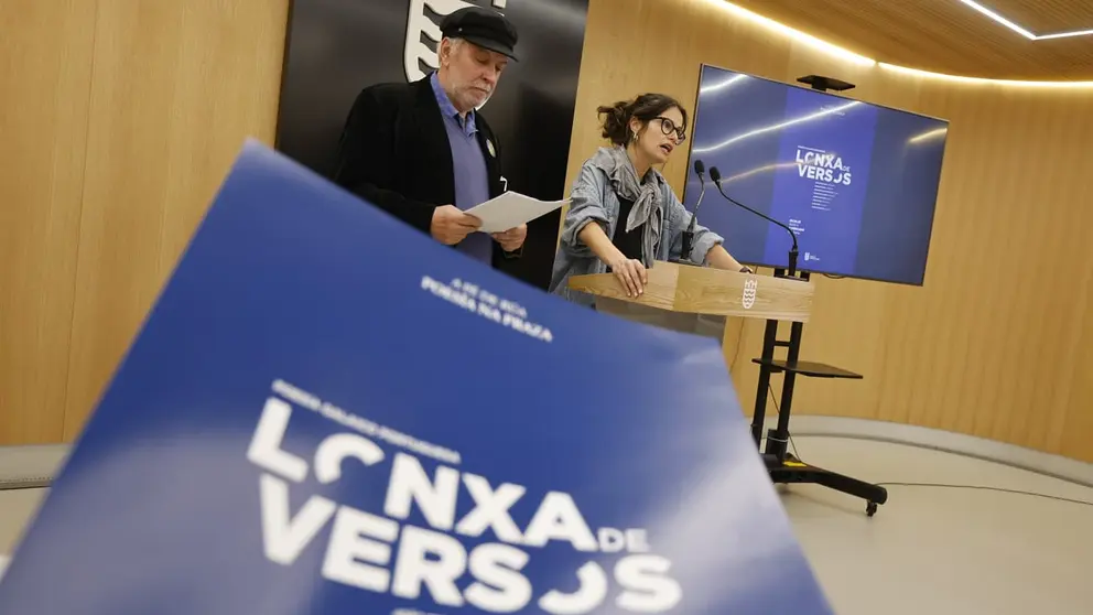 Lonxa de versos