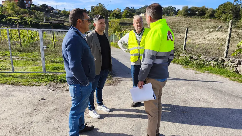 Manu Lourenzo e Pablo Garrido visitando a zona de Cand&aacute;n