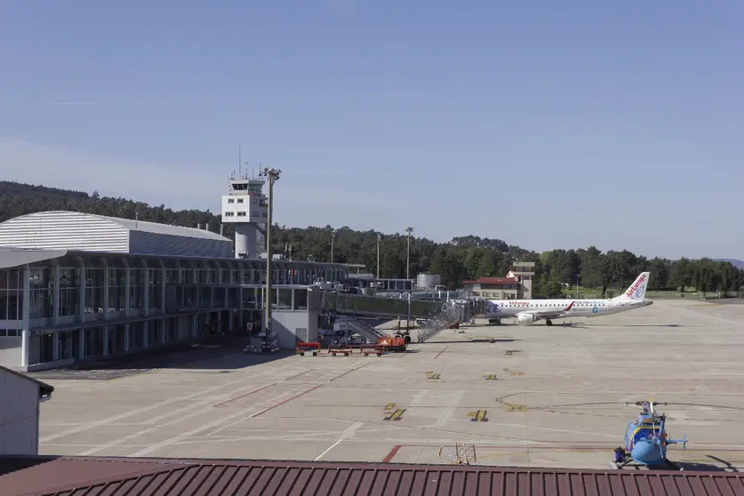 aeroporto de Peinador