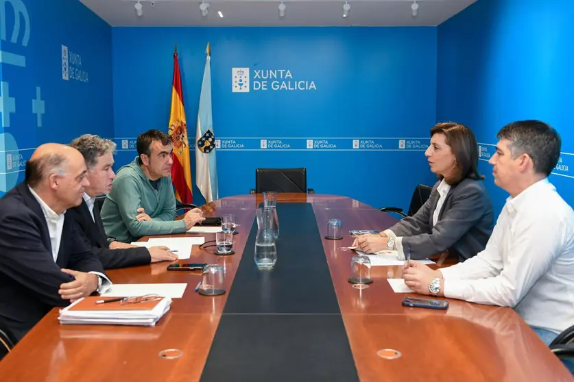 Reuni&oacute;n coa conselleira de Medio ambiente