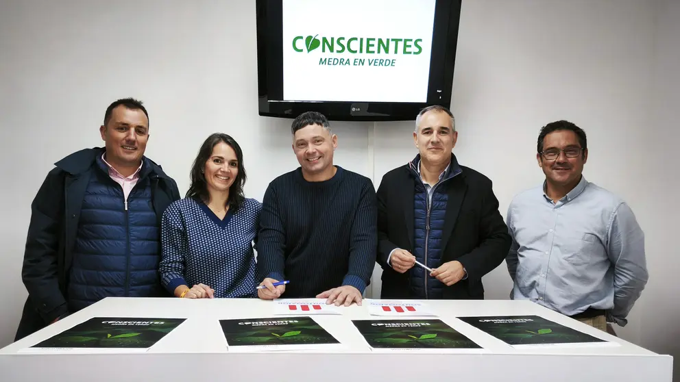 Ismael Bouza, Sara Teijeira, Manu Lourenzo, Gustavo Villasuso e Pablo Garrido