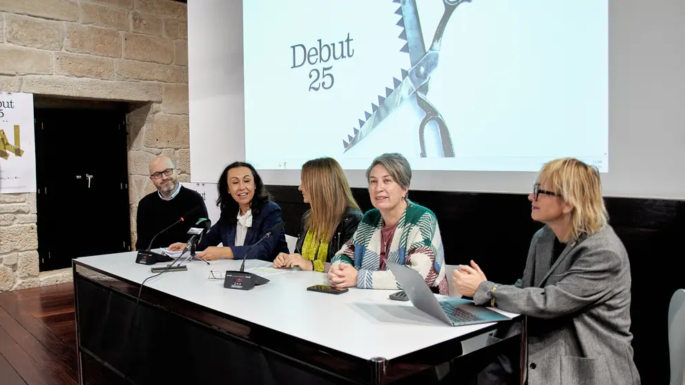 Presentaci&oacute;n de Debut 2025