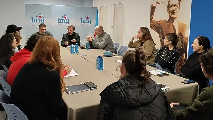 Reuni&oacute;n de Lu&iacute;s Bar&aacute; e Demetrio G&oacute;mez coas ANPAS