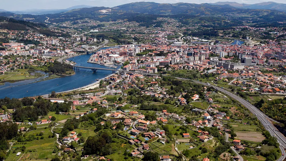 Imaxe a&eacute;rea de Pontevedra