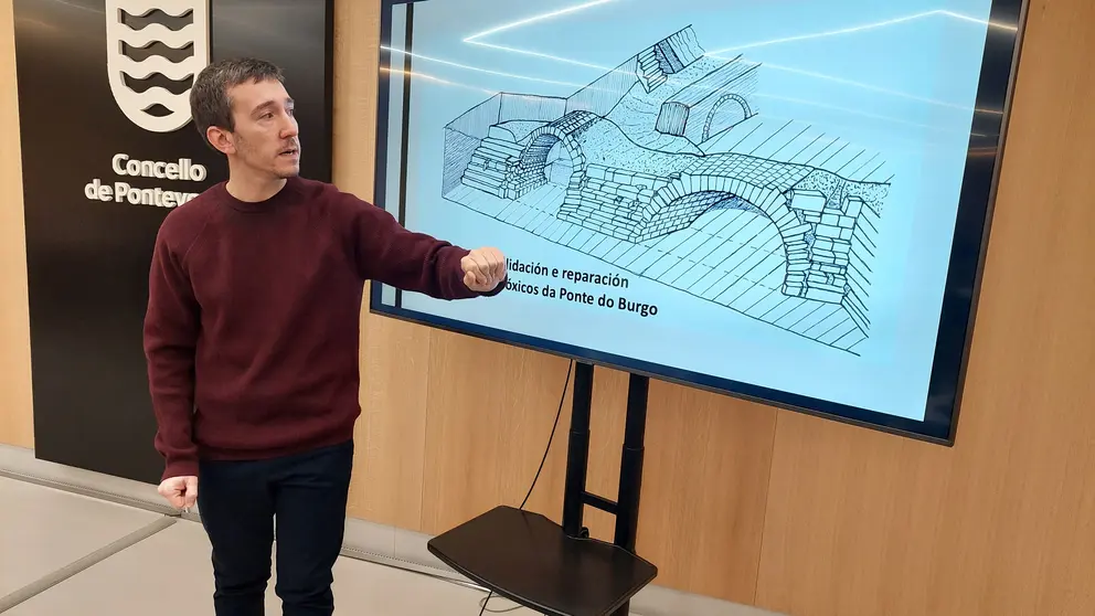 Presentaci&oacute;n proxecto consolidaci&oacute;n arcos Ponte do Burgo