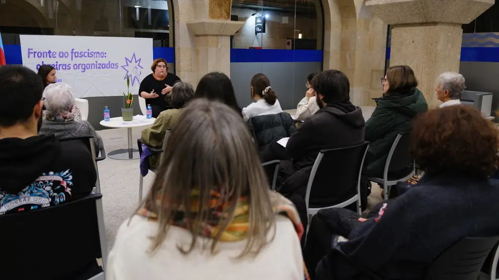 GN-charla as mulleres na sanidade