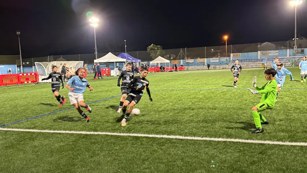 Campo de f&uacute;tbol. Caldas