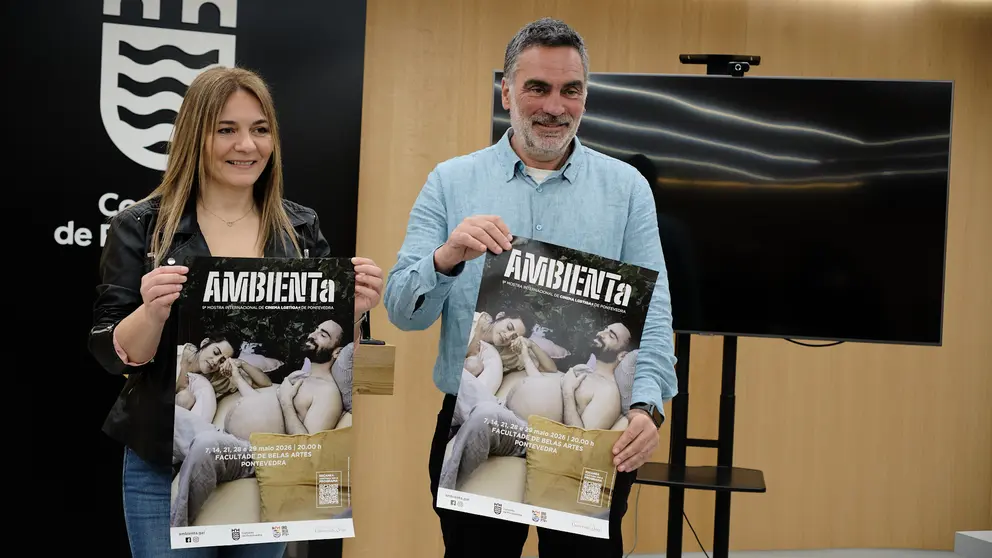 Presentaci&oacute;n de "Ambienta"