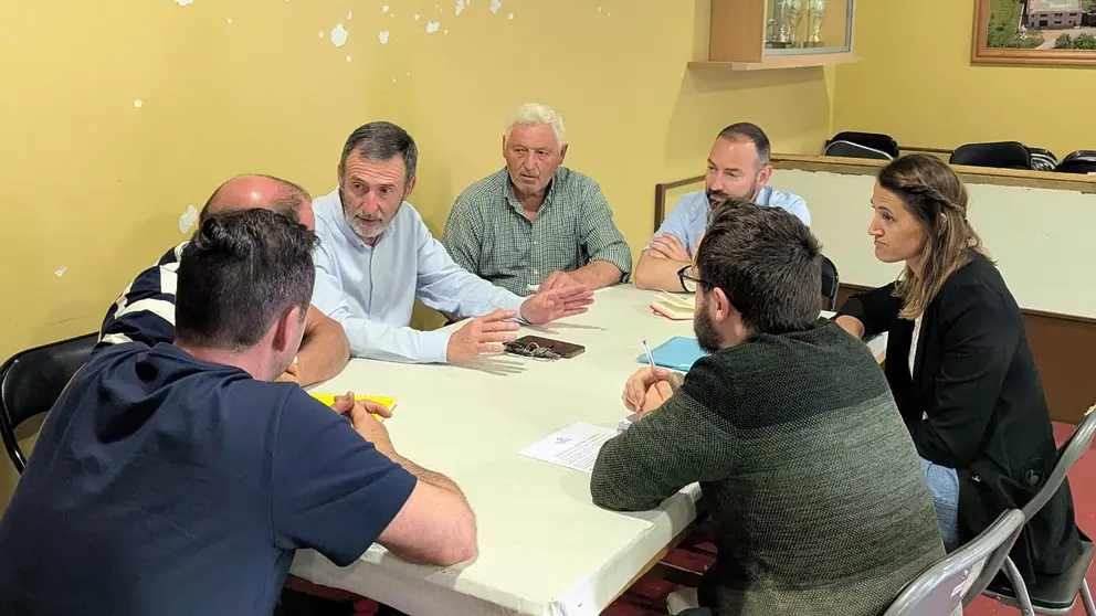 Campa&ntilde;a tren Barro