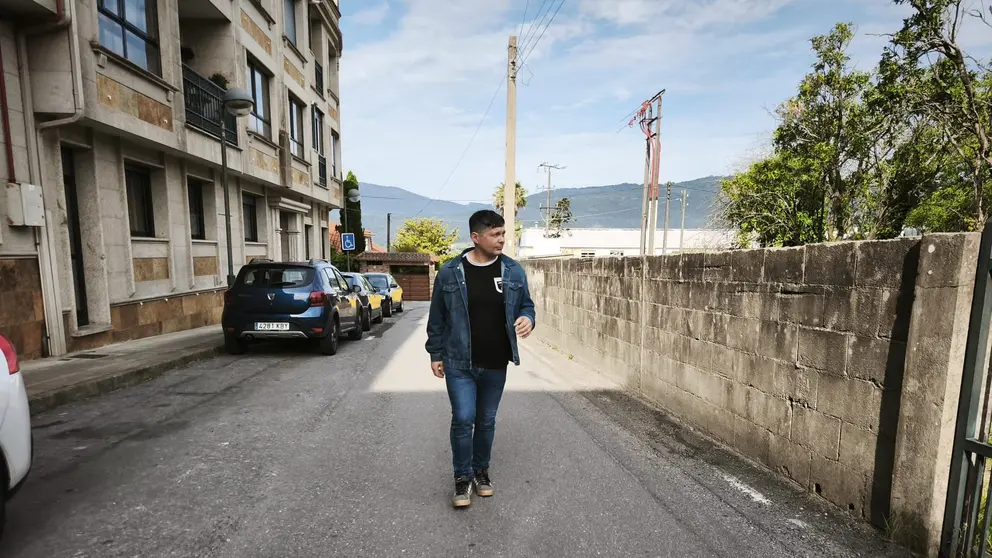 Manu Lourenzo na R&uacute;a Forneira