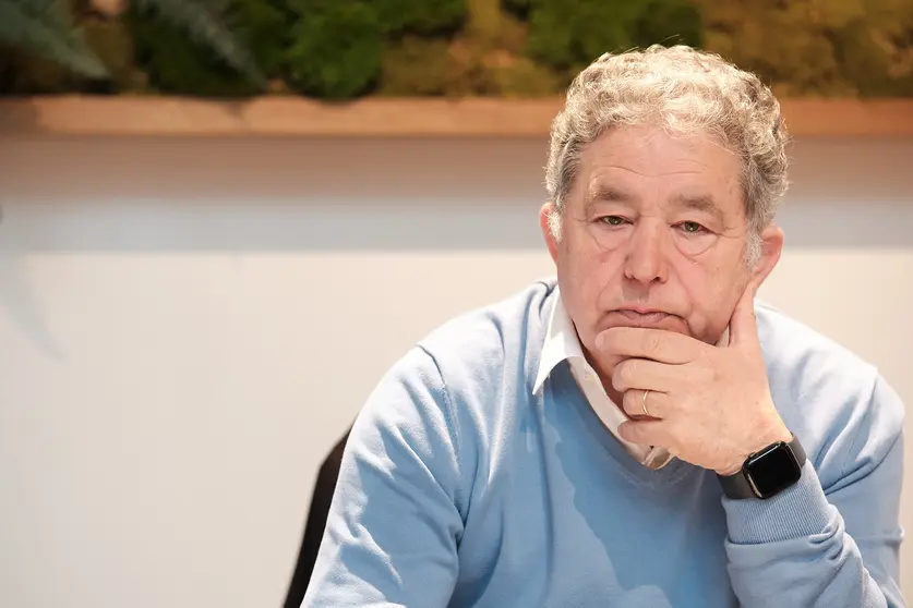 Miguel Anxo Fern&aacute;ndez Lores no despacho da alcald&iacute;a