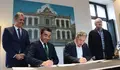Concello de Pontevedra e Deputación asinan os convenios de colaboración para as reformas das rúas Rosalía de Castro e 12 de novembro