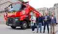 O parque de bombeiros de Pontevedra incorpora un novo camión nodriza