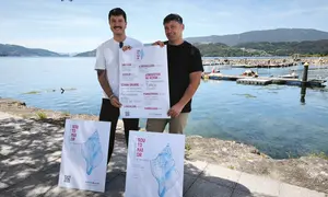 Manu Lourenzo e Gonzalo Outeiro presentando Soutomaior &eacute; moito
