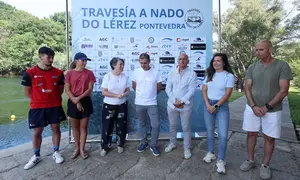 Presentacion da traves&iacute;a a nado do L&eacute;rez