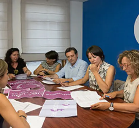 reunion-colectivos feministas