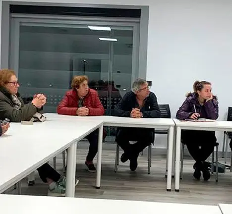 REUNIÓN-PLATAFORMA-Praceres