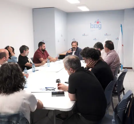 Reuni&oacute;n respons&aacute;beis locais