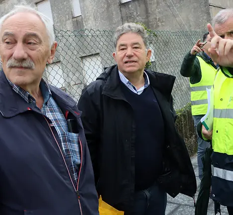 Lores e Mosquera na estrada vella de Mar&iacute;n