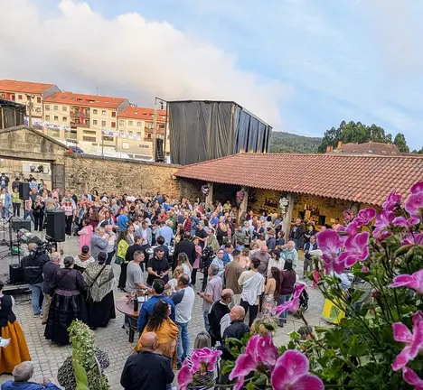 Festa do Vi&ntilde;o de Barro