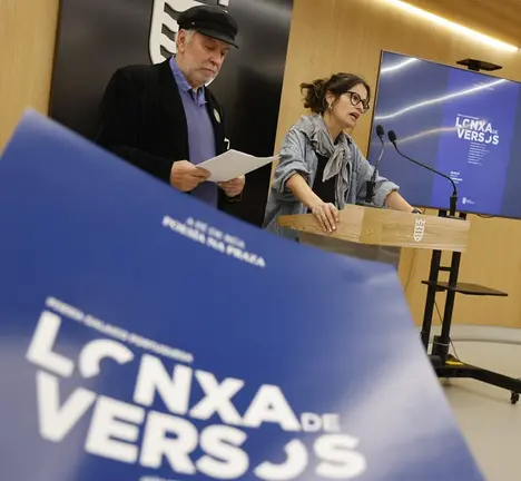Lonxa de versos