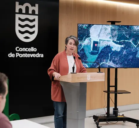 Eva Vilaverde na rolda de prensa