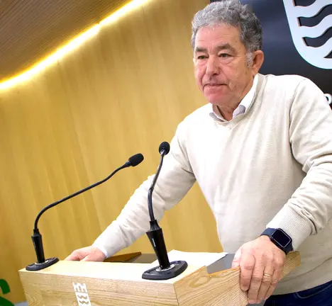 Miguel Fdez. Lores