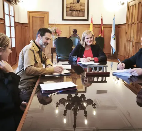 Foto sinatura convenio de Soutomaior, Redondela, Fornelos e Pazos