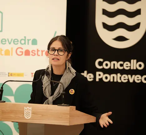 Anabel Gul&iacute;as
