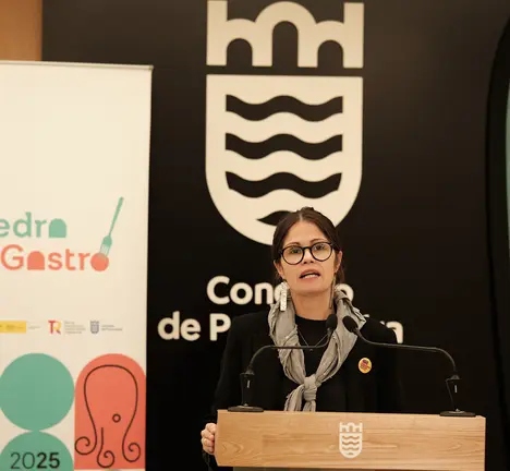 Anabel Gul&iacute;as