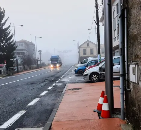 PASO DE PE&Oacute;NS PONTE VALGA