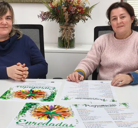 Rosana Mart&iacute;nez Boullosa e Charo Bouzon na presentaci&oacute;n de ENREDADAS