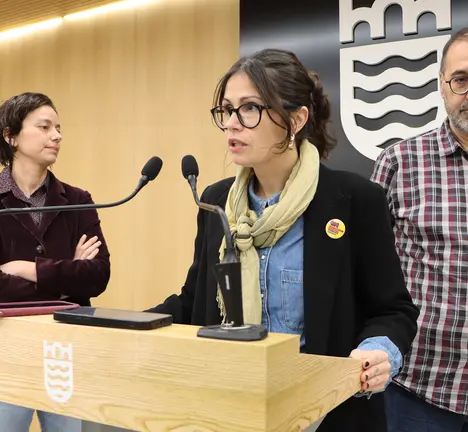 Anabel Gul&iacute;as na presentaci&oacute;n do proxecto de renovaci&oacute;n dos lucernarios do Mercado