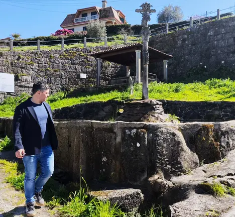 Manu Lourenzo na Praza Poza Do Souto en Moreira