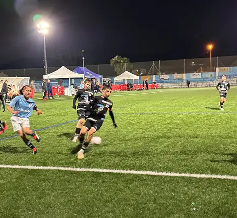 Campo de f&uacute;tbol. Caldas