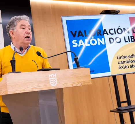 Lores na valoraci&oacute;n Sal&oacute;n do Libro
