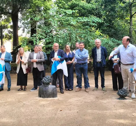 Xard&iacute;n bot&aacute;nico e carballeira