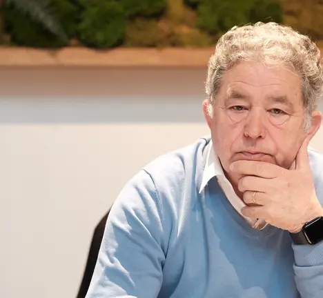 Miguel Anxo Fern&aacute;ndez Lores no despacho da alcald&iacute;a