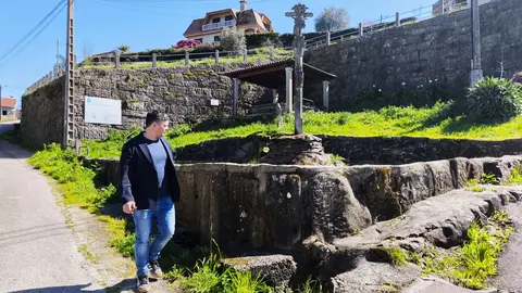 Manu Lourenzo na Praza Poza Do Souto en Moreira