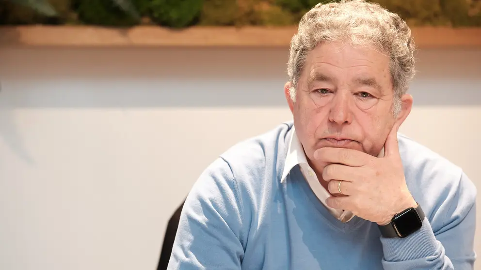 Miguel Anxo Fern&aacute;ndez Lores no despacho da alcald&iacute;a
